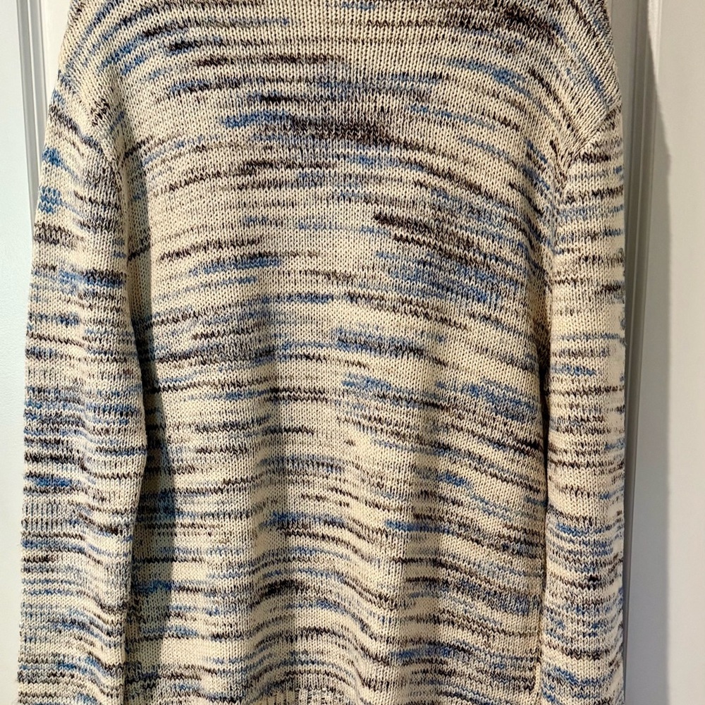 Zara Men's Cream and Blue Crewneck Sweater